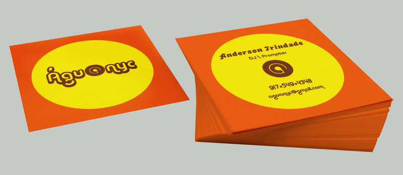 Try printing a square business card like this one designed by PsPrint customer Julissa Herrera for Anderson Trindade.