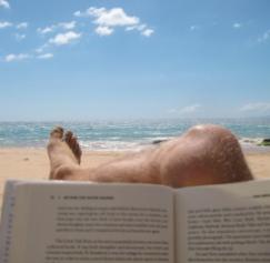 4 Books that Bring the Office to the Beach 